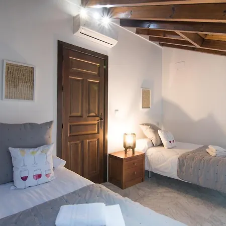 Tuguest Atico Gracia Apartment