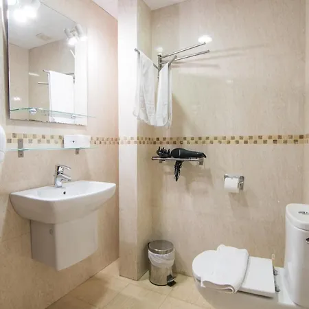Tuguest Atico Gracia Apartment